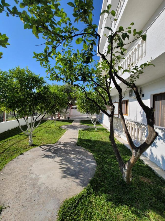 Vila Anxhelo Apartment Ksamil Exterior photo