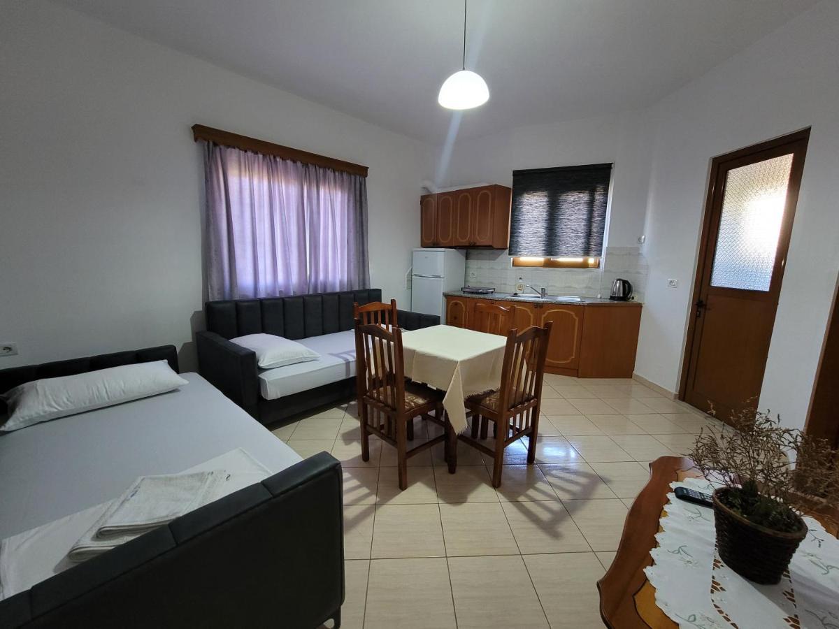 Vila Anxhelo Ksamil Exterior photo