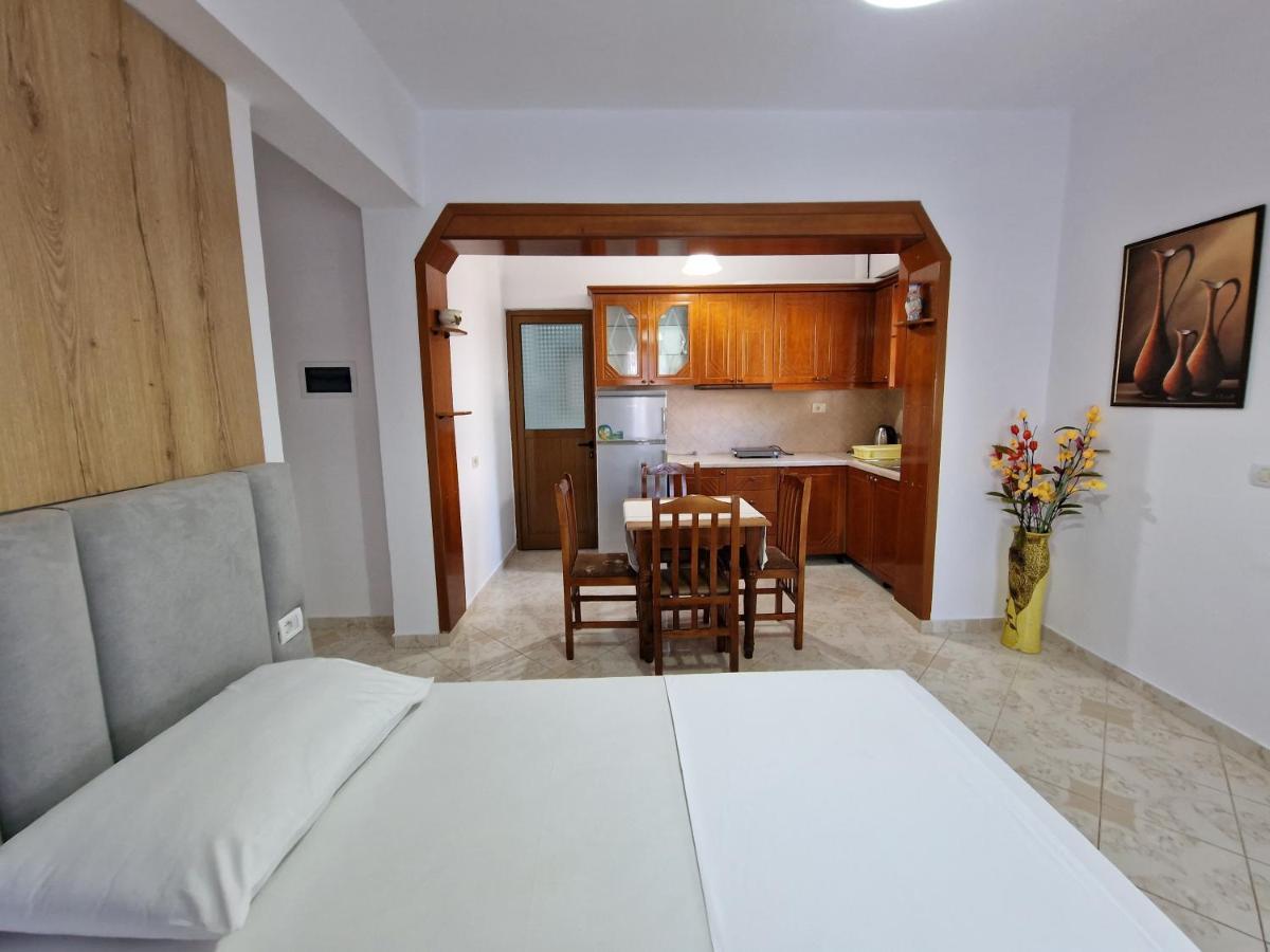 Vila Anxhelo Ksamil Exterior photo